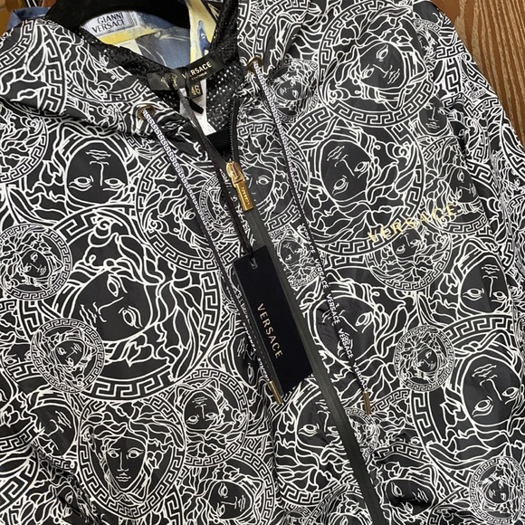 Rare Versace Medusa everywhere hooded jacket / windbreaker